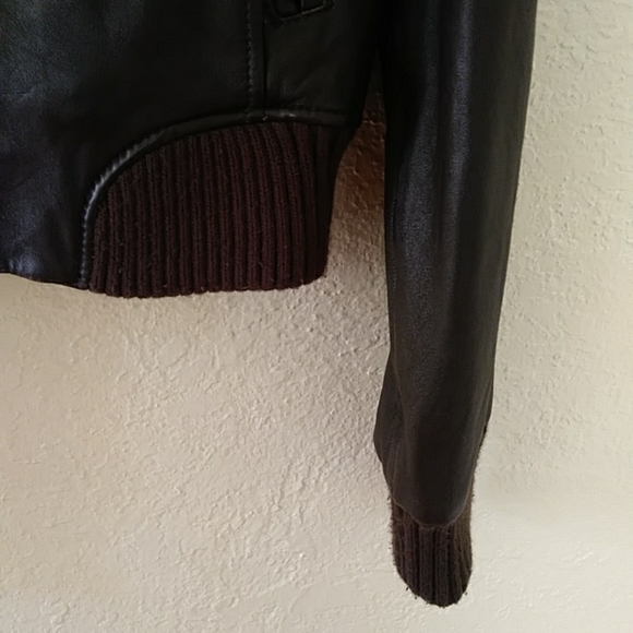 Levi's Aviator Leather Bomber Jacket - Picture 5 of 14